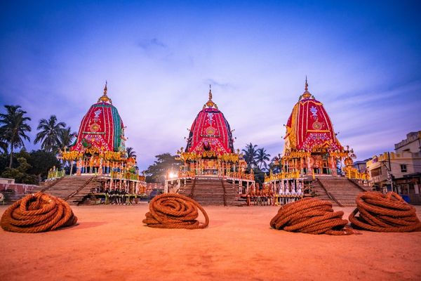 ଫଟୋ : ପ୍ରସ୍ତୁତ ରହିଛି ରଥ, ସଜେଇ ହୋଇଛି ଶ୍ରୀଗୁଣ୍ଡିଚା ମନ୍ଦିର;ବାହୁଡାଯାତ୍ରାର ମନଲୋଭା ଦୃଶ୍ୟ