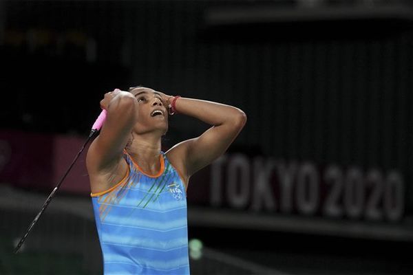  ଟୋକିଓ ଅଲିମ୍ପିକ୍ସରେ ପଦକ ଜିତିଲେ ପିଭି ସିନ୍ଧୁ; ଦେଖନ୍ତୁ ସେହି ସମୟର ମୁହୂର୍ତ୍ତକୁ