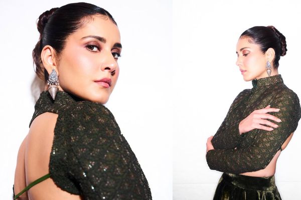 பேக்லெஸ் பிளவுஸில் ராஷி கண்ணா.. இணையத்தை கலக்கும் ஸ்டன்னிங் பிக்ஸ்!