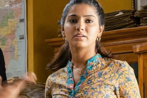 தெய்வத்திருமகள் பட அனுஷ்காவுக்கு தோழியாக வரும் நடிகையை நியாபகம் இருக்கா? இப்போ எப்படி இருக்காங்கன்னு பாருங்க!