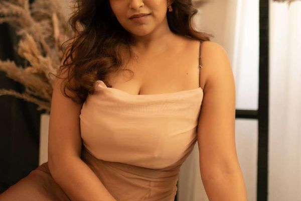 விஜய் டிவி ஜாக்லினை நியாபகம் இருக்கா? இப்போ எப்படி இருக்காங்கனு பாருங்க.. போட்டோஸ்!