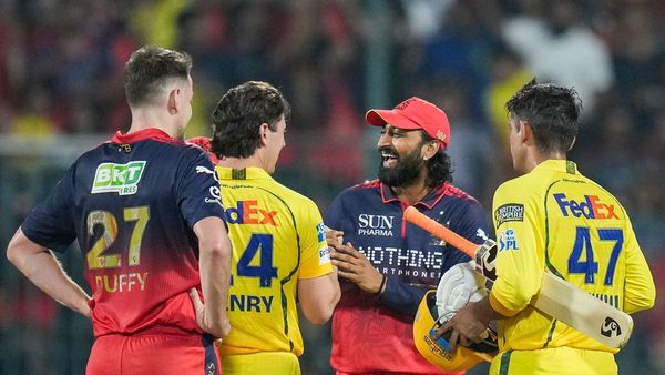 রয়্যাল চ্যালেঞ্জার্স বেঙ্গালুরুর জয় অব্যাহত! টিম ডেভিড ঝড়ে উড়ে গেল চেন্নাই সুপার কিংস