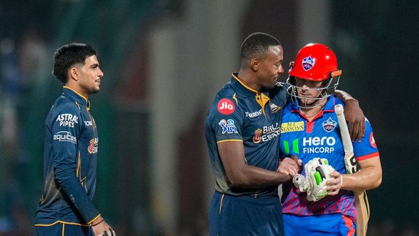 'কিলার' মিলারের 'ব্রেইন ফেড'! দিল্লির বিরুদ্ধে গুজরাত জিতল ১ রানে