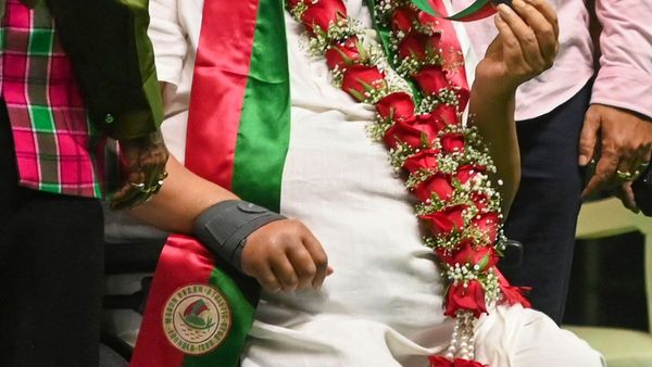 মোহনবাগানের মুশকিল আসান টুটু বসু আর নেই, প্রাক্তন ক্লাব সভাপতির প্রয়াণে শোকস্তব্ধ ময়দান