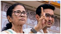 ভোটযুদ্ধে তৃণমূলের প্রচারে ঝড় তুলতে মঙ্গলে উত্তরে মমতা, দক্ষিণে অভিষেক
