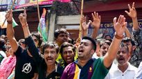 ভবানীপুরে অশান্তির জেরে চার পুলিশ আধিকারিককে সাসপেন্ড নির্বাচন কমিশনের