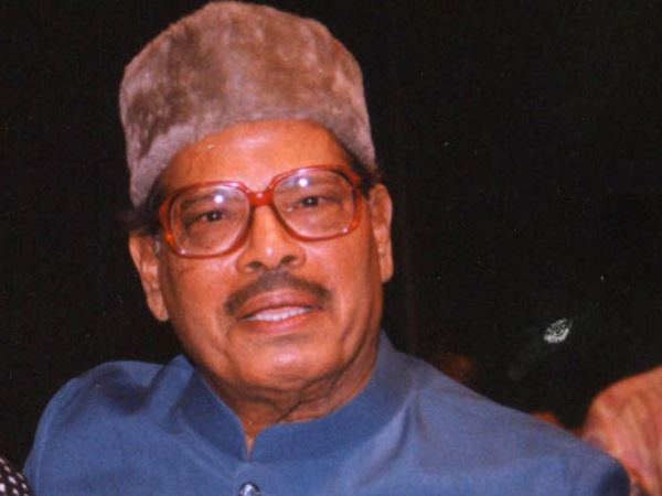 আবার হবে তো দেখা এ দেখাই শেষ দেখা নয় তো...