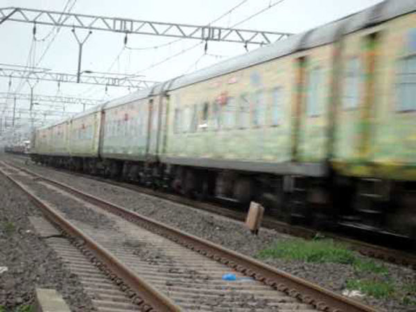 দুরন্ত এক্সপ্রেস দুরন্ত এক্সপ্রেস