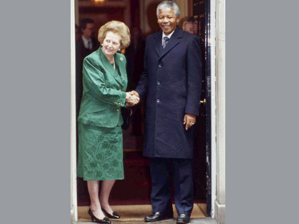 ৪ জুলাই, ১৯৯০