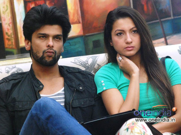 গোয়ায় হাম-তুম