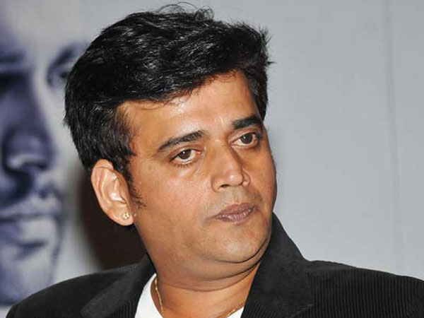 রবি ভাইয়া পাঁচে পাঁচ.. রবি ভাইয়া পাঁচে পাঁচ..
