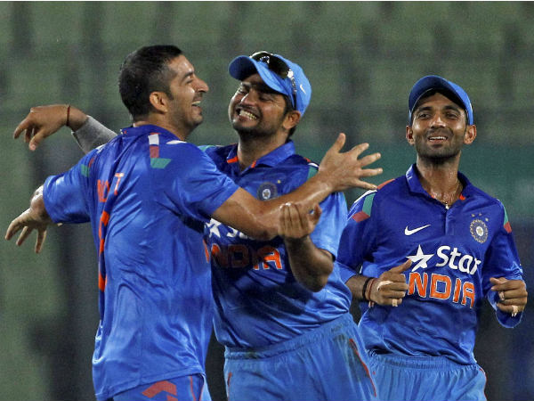 বিন্নির ৪ রানে ৬ উইকেটের রেকর্ডে বাংলাদেশকে ৫৮ রানেই গুটিয়ে দিল ভারত বিন্নির ৪ রানে ৬ উইকেটের রেকর্ডে বাংলাদেশকে ৫৮ রানেই গুটিয়ে দিল ভারত