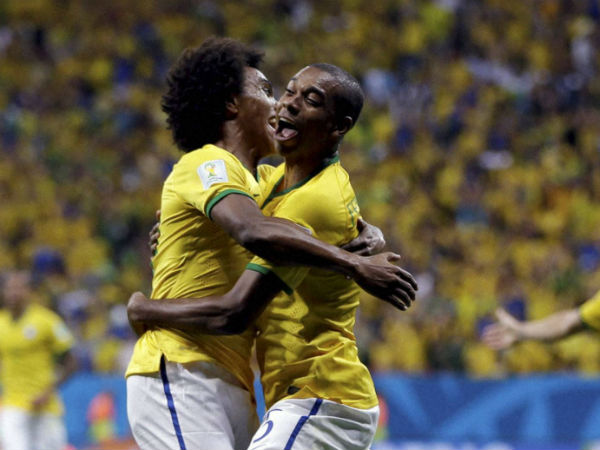 আলিঙ্গন আলিঙ্গন