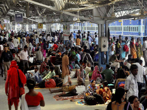 অধীর অপেক্ষা