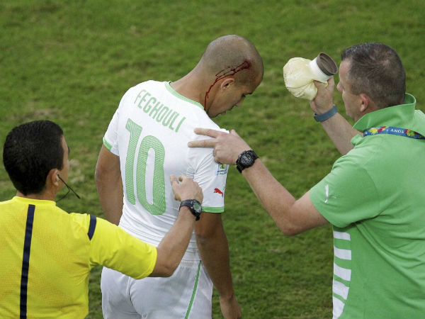 রক্তাক্ত