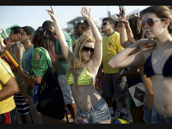 তালে তালে