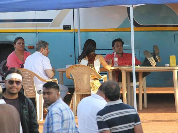 একসঙ্গে একসঙ্গে