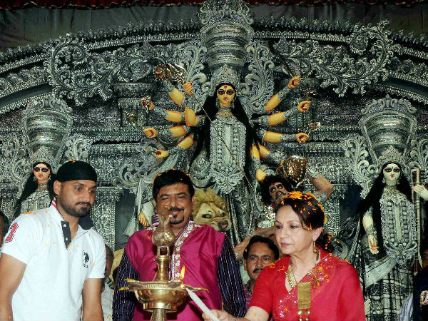 সন্তোষ মিত্র স্কোয়ার
