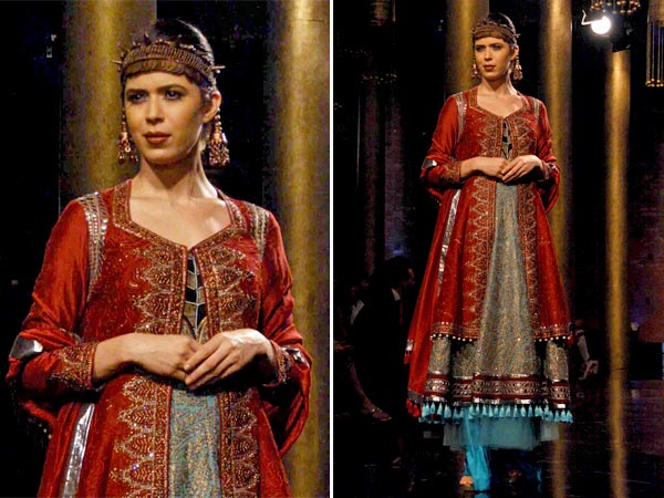 মেরুন আনারকলি মেরুন আনারকলি