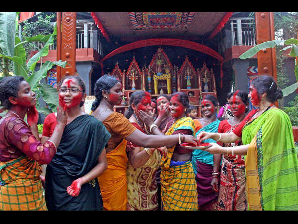 রাঙাই তোমায় রাঙাই তোমায়