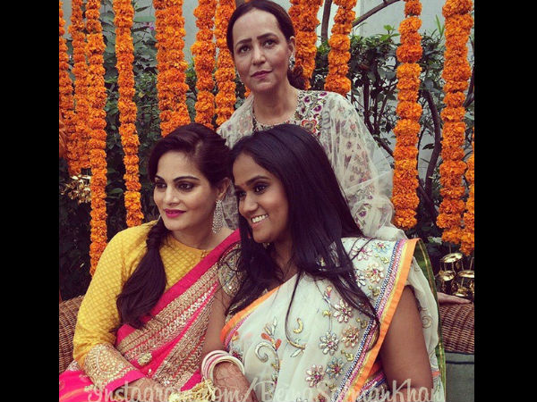 হলদির দিন সকালে হলদির দিন সকালে