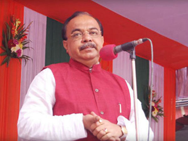 কেন গেলেন না শোভন কেন গেলেন না শোভন