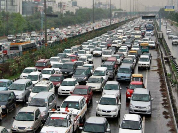 দিল্লি সবচেয়ে এগিয়ে