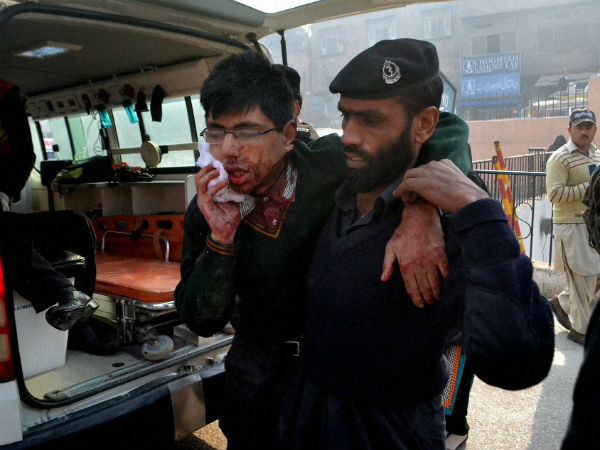 পেশোয়ার জঙ্গি হানা নিয়ে আগস্টেই সতর্কবার্তা পেয়েছিল পাকিস্তান পেশোয়ার জঙ্গি হানা নিয়ে আগস্টেই সতর্কবার্তা পেয়েছিল পাকিস্তান