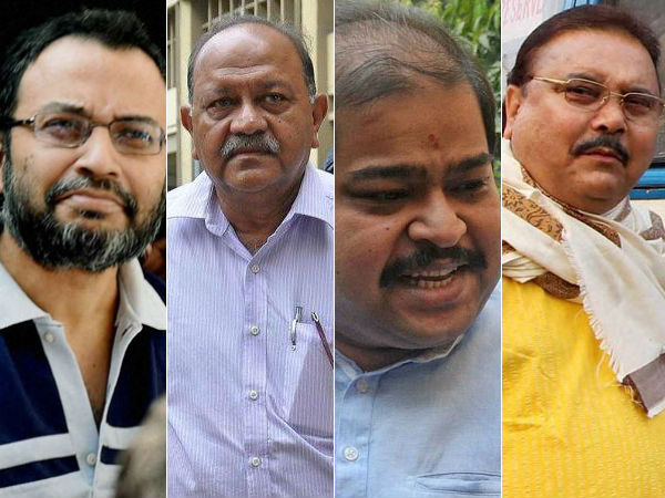 সারদা কেলেঙ্কারি - কীভাবে সিবিআই-কে কিস্তিমাত দিতে চাইছে তৃণমূল সারদা কেলেঙ্কারি - কীভাবে সিবিআই-কে কিস্তিমাত দিতে চাইছে তৃণমূল