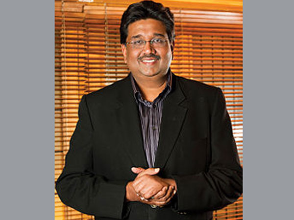 সারদা মামলা : শুভার পর ইডির জেরার মুখে শিল্পপতি হর্ষ নেওটিয়া সারদা মামলা : শুভার পর ইডির জেরার মুখে শিল্পপতি হর্ষ নেওটিয়া