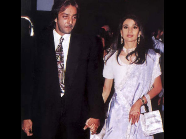 সঞ্জয় দত্ত-রিয়া পিল্লাই সঞ্জয় দত্ত-রিয়া পিল্লাই