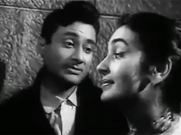 খোয়া খোয়া চান্দ