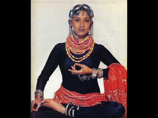 ফটোশুটে ফটোশুটে