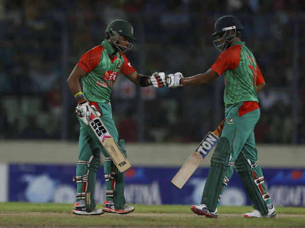 জয়ের কাছাকাছি