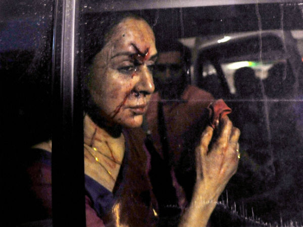 হাসপাতালের পথে