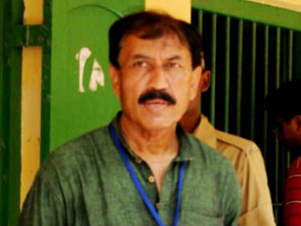 প্রসূনের বিরুদ্ধে জারি গ্রেফতারি পরোয়ানা প্রসূনের বিরুদ্ধে জারি গ্রেফতারি পরোয়ানা