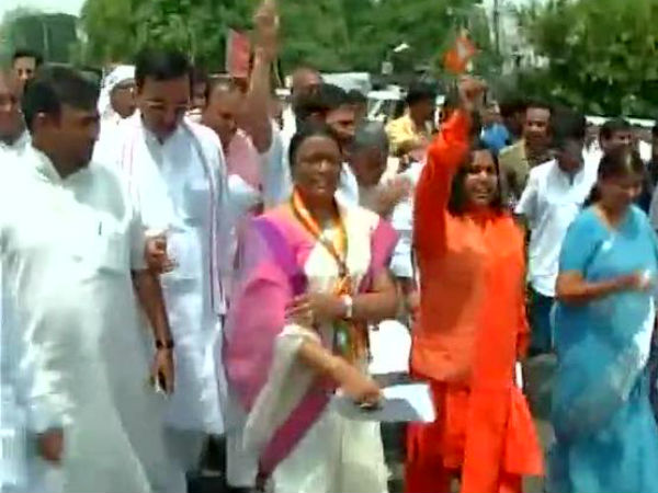 প্রতিবাদ মিছিল প্রতিবাদ মিছিল