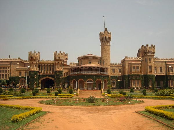 ব্যাঙ্গালোর প্যালেস