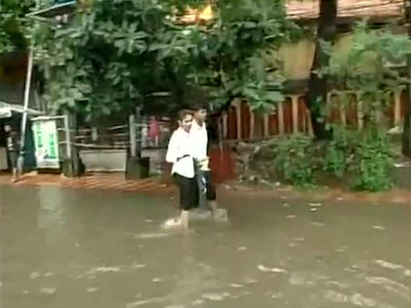 জলমগ্ন কলকাতা