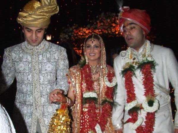 ঋদ্ধিমার বিয়ের সময়ে ঋদ্ধিমার বিয়ের সময়ে