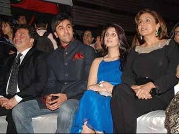 একটি অনুষ্ঠানে একটি অনুষ্ঠানে