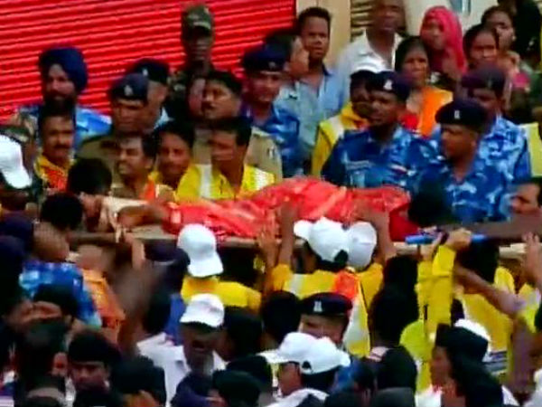 আহত মহিলা