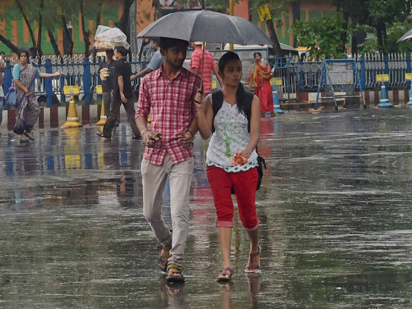 ভারী বৃষ্টিপাতের পূর্বাভাস
