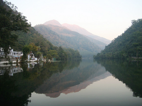 রেণুকা লেক রেণুকা লেক