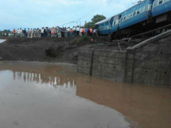 বানের জলেই বিপত্তি