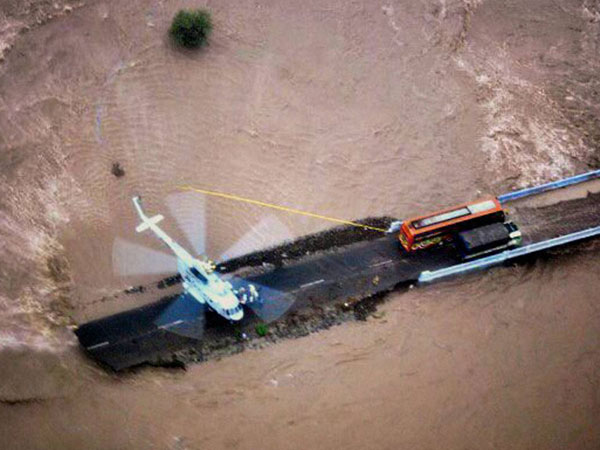 জলমগ্ন কলকাতা জলমগ্ন কলকাতা