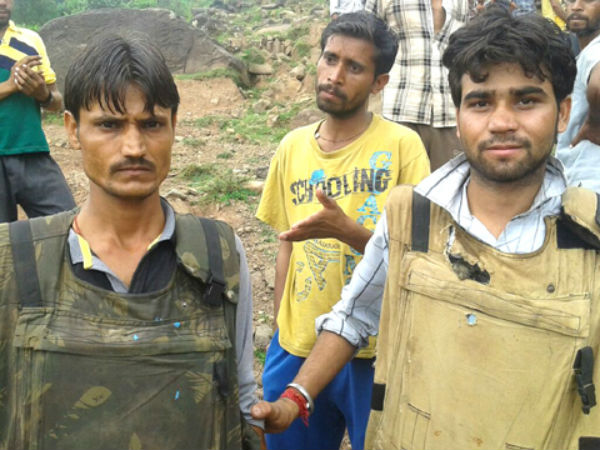 বন্দীর জালে জঙ্গি