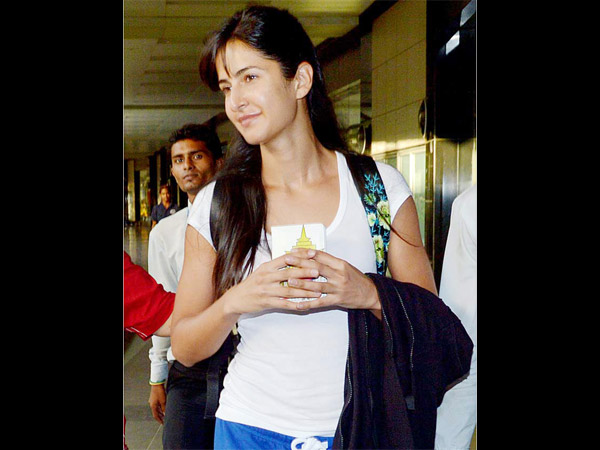 মেক আপ ছাড়া