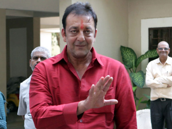 ষষ্ঠ টুইট