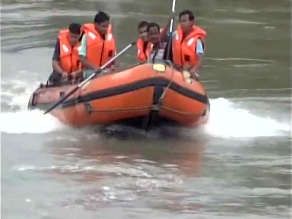 বন্যা পরিস্থিতি বন্যা পরিস্থিতি